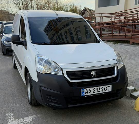 Білий Пежо Partner, об'ємом двигуна 1.6 л та пробігом 91 тис. км за 7500 $, фото 1 на Automoto.ua