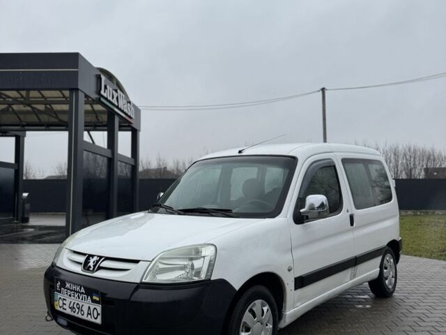 Белый Пежо Partner, объемом двигателя 1.9 л и пробегом 265 тыс. км за 2900 $, фото 1 на Automoto.ua