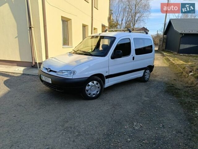 Белый Пежо Partner, объемом двигателя 1.9 л и пробегом 280 тыс. км за 2450 $, фото 1 на Automoto.ua