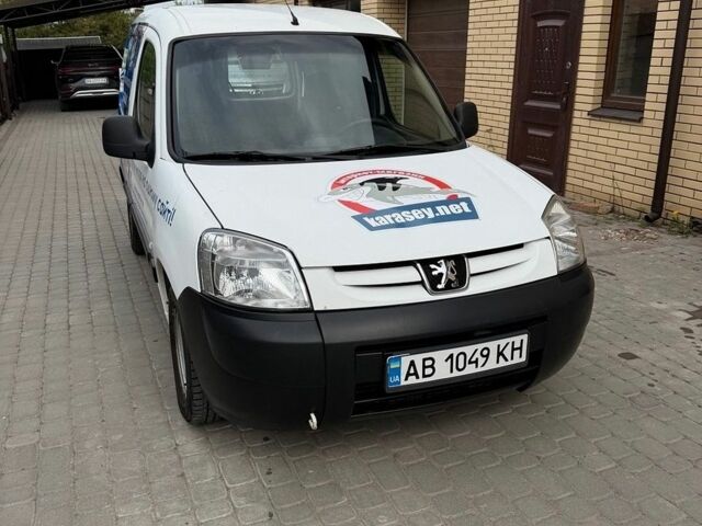 Білий Пежо Partner, об'ємом двигуна 1.9 л та пробігом 559 тис. км за 2350 $, фото 1 на Automoto.ua