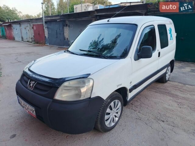 Білий Пежо Partner, об'ємом двигуна 1.9 л та пробігом 359 тис. км за 3000 $, фото 1 на Automoto.ua
