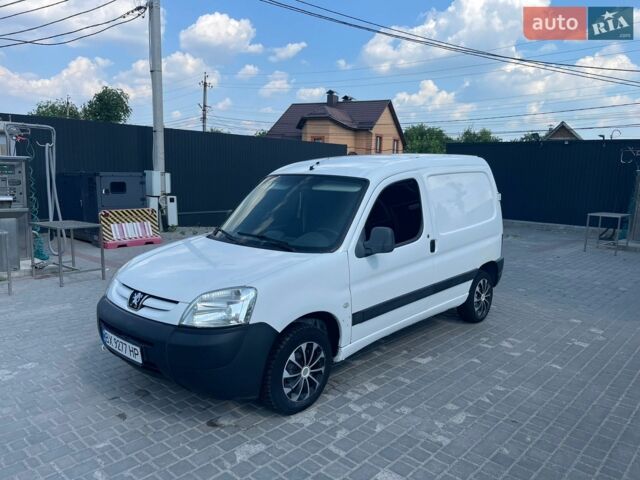 Білий Пежо Partner, об'ємом двигуна 1.87 л та пробігом 338 тис. км за 2999 $, фото 1 на Automoto.ua