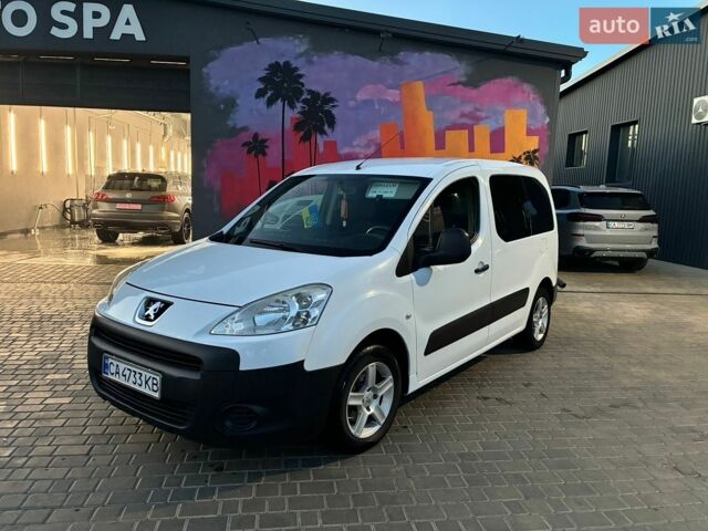 Білий Пежо Partner, об'ємом двигуна 1.6 л та пробігом 258 тис. км за 6700 $, фото 1 на Automoto.ua