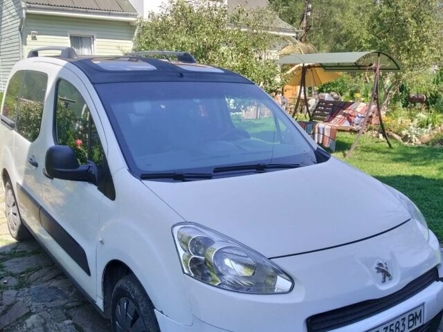 Білий Пежо Partner, об'ємом двигуна 1.56 л та пробігом 216 тис. км за 7000 $, фото 1 на Automoto.ua