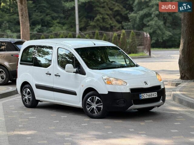Білий Пежо Partner, об'ємом двигуна 1.6 л та пробігом 326 тис. км за 6450 $, фото 1 на Automoto.ua