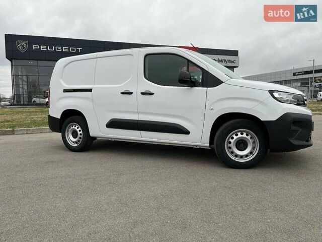 Белый Пежо Partner, объемом двигателя 1.5 л и пробегом 10 тыс. км за 20900 $, фото 1 на Automoto.ua