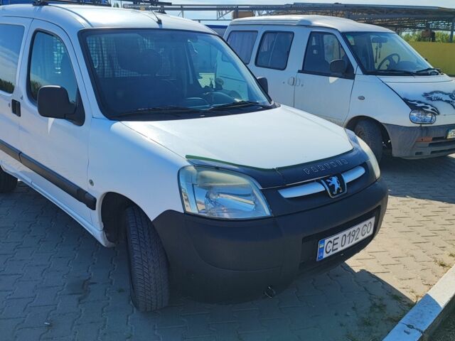 Белый Пежо Partner, объемом двигателя 1.9 л и пробегом 397 тыс. км за 2900 $, фото 1 на Automoto.ua