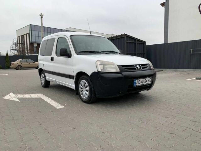 Білий Пежо Partner, об'ємом двигуна 1.9 л та пробігом 320 тис. км за 3300 $, фото 1 на Automoto.ua