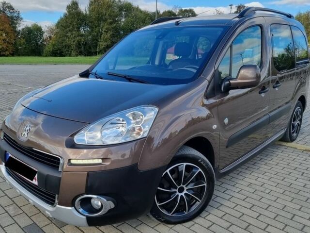 Коричневый Пежо Partner, объемом двигателя 1.6 л и пробегом 168 тыс. км за 6800 $, фото 1 на Automoto.ua