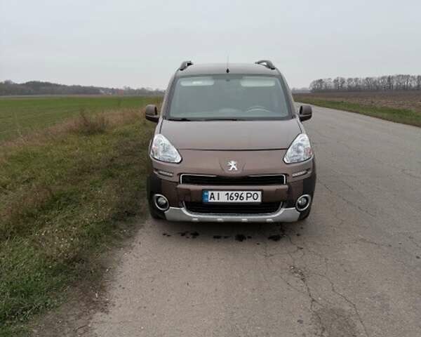 Коричневый Пежо Partner, объемом двигателя 1.56 л и пробегом 270 тыс. км за 7500 $, фото 1 на Automoto.ua