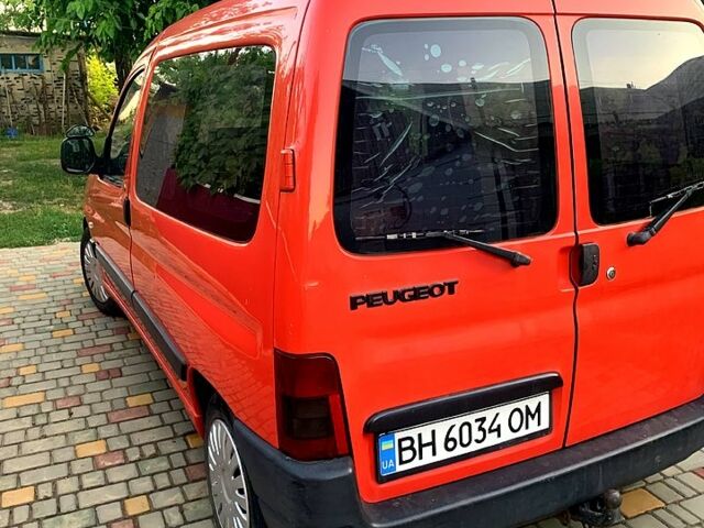 Красный Пежо Partner, объемом двигателя 1.9 л и пробегом 0 тыс. км за 2800 $, фото 1 на Automoto.ua