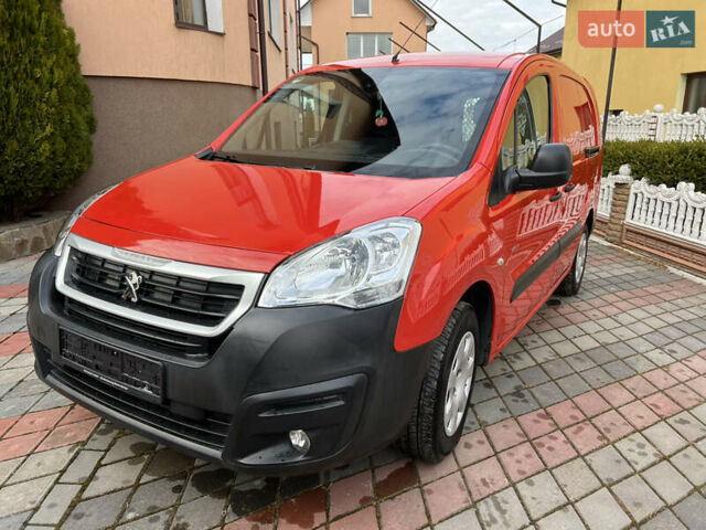 Червоний Пежо Partner, об'ємом двигуна 0 л та пробігом 41 тис. км за 9300 $, фото 1 на Automoto.ua