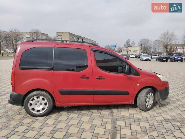 Красный Пежо Partner, объемом двигателя 1.6 л и пробегом 270 тыс. км за 5800 $, фото 1 на Automoto.ua