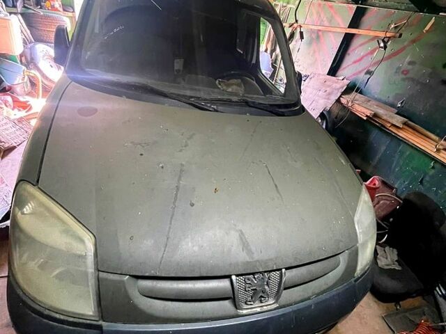 Пежо Partner, об'ємом двигуна 1.6 л та пробігом 0 тис. км за 1000 $, фото 1 на Automoto.ua