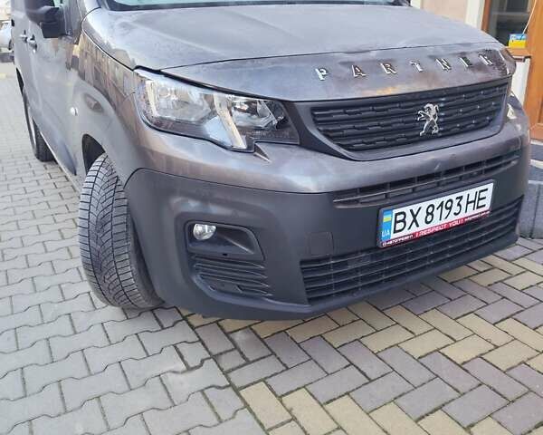 Сірий Пежо Partner, об'ємом двигуна 1.5 л та пробігом 164 тис. км за 14500 $, фото 1 на Automoto.ua