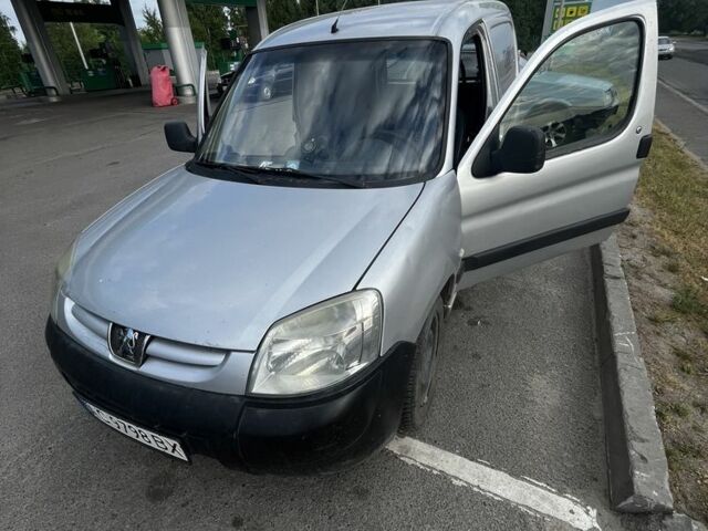 Сірий Пежо Partner, об'ємом двигуна 1.9 л та пробігом 270 тис. км за 2350 $, фото 1 на Automoto.ua