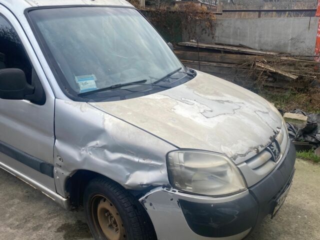 Сірий Пежо Partner, об'ємом двигуна 1.9 л та пробігом 150 тис. км за 1200 $, фото 1 на Automoto.ua