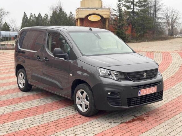 Серый Пежо Partner, объемом двигателя 1.5 л и пробегом 198 тыс. км за 13350 $, фото 1 на Automoto.ua