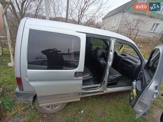 Серый Пежо Partner, объемом двигателя 2 л и пробегом 350 тыс. км за 3350 $, фото 1 на Automoto.ua