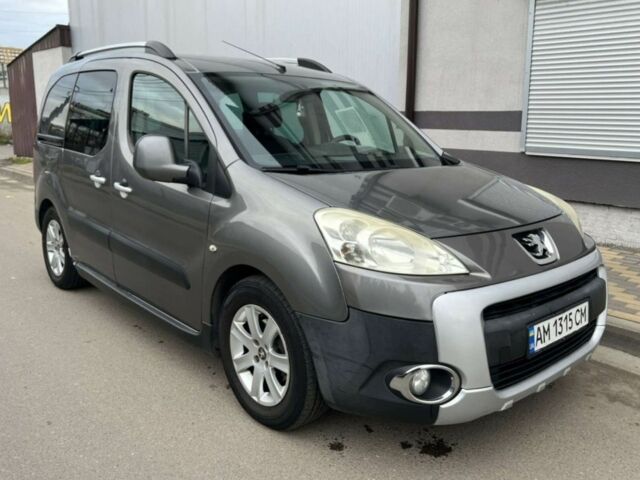 Серый Пежо Partner, объемом двигателя 1.6 л и пробегом 299 тыс. км за 6300 $, фото 1 на Automoto.ua