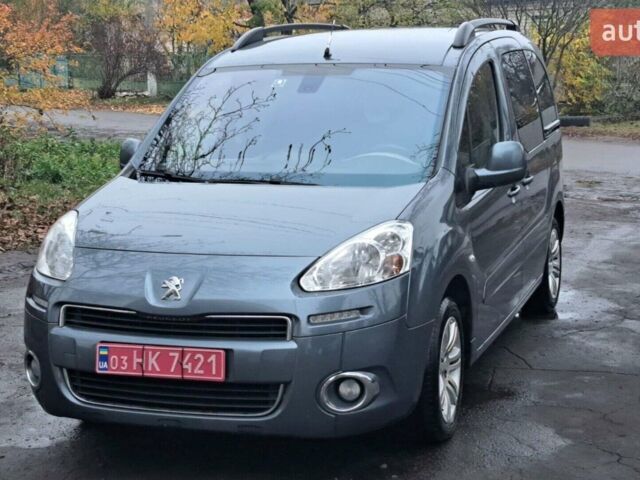 Серый Пежо Partner, объемом двигателя 1.6 л и пробегом 196 тыс. км за 7500 $, фото 1 на Automoto.ua
