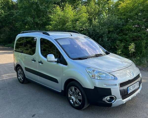 Серый Пежо Partner, объемом двигателя 1.6 л и пробегом 260 тыс. км за 8700 $, фото 1 на Automoto.ua