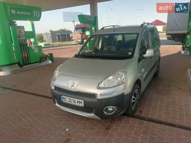 Сірий Пежо Partner, об'ємом двигуна 1.6 л та пробігом 227 тис. км за 7900 $, фото 1 на Automoto.ua