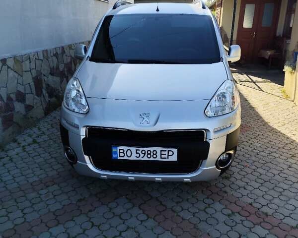 Сірий Пежо Partner, об'ємом двигуна 1.56 л та пробігом 61 тис. км за 10200 $, фото 1 на Automoto.ua