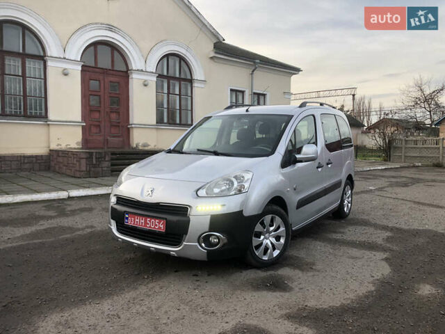 Сірий Пежо Partner, об'ємом двигуна 1.6 л та пробігом 224 тис. км за 9500 $, фото 1 на Automoto.ua