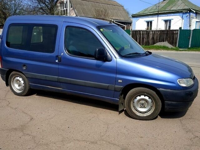 Синій Пежо Partner, об'ємом двигуна 1.9 л та пробігом 300 тис. км за 2999 $, фото 1 на Automoto.ua