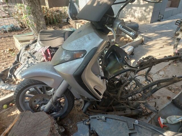 Піаджо Beverly, об'ємом двигуна 0.25 л та пробігом 0 тис. км за 150 $, фото 1 на Automoto.ua