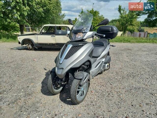 Піаджо MP3, об'ємом двигуна 0.3 л та пробігом 22 тис. км за 2600 $, фото 1 на Automoto.ua