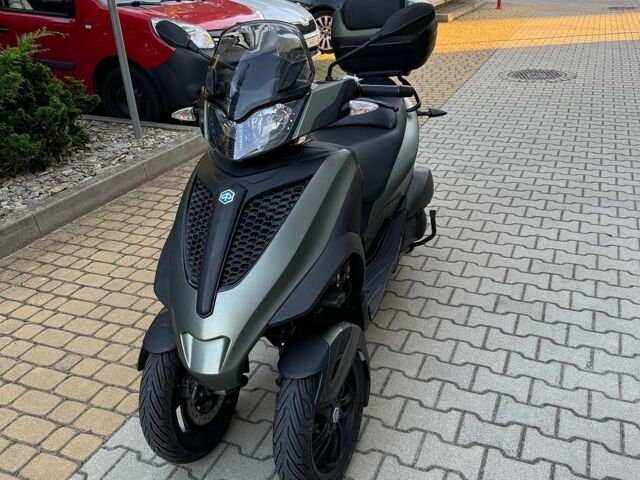 Зелений Піаджо MP3, об'ємом двигуна 0 л та пробігом 19 тис. км за 2900 $, фото 1 на Automoto.ua