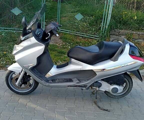 Пиаджо Х8, объемом двигателя 0 л и пробегом 36 тыс. км за 550 $, фото 1 на Automoto.ua