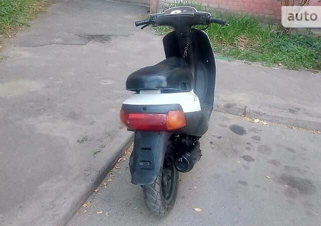 Белый Пиаджо Zip SP, объемом двигателя 0.05 л и пробегом 5 тыс. км за 233 $, фото 1 на Automoto.ua
