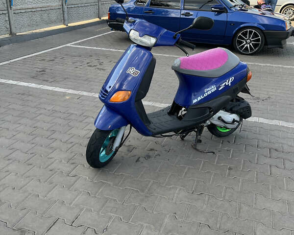 Синий Пиаджо Zip, объемом двигателя 0.05 л и пробегом 20 тыс. км за 410 $, фото 1 на Automoto.ua