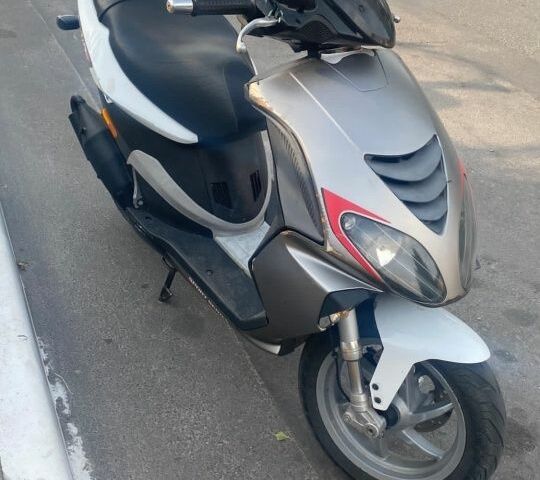 Пиаджо Другая, объемом двигателя 50 л и пробегом 0 тыс. км за 6000 $, фото 1 на Automoto.ua