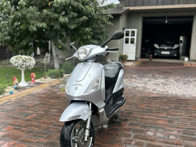 Піаджо Інша, об'ємом двигуна 100 л та пробігом 0 тис. км за 500 $, фото 1 на Automoto.ua