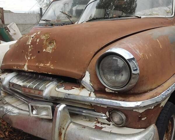 Белый Плимут Каравела, объемом двигателя 2.5 л и пробегом 100 тыс. км за 2000 $, фото 1 на Automoto.ua