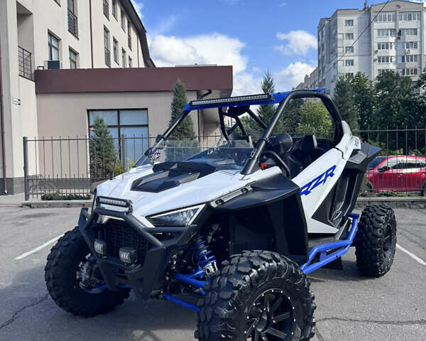 Поларіс РЗР, об'ємом двигуна 1 л та пробігом 10 тис. км за 18900 $, фото 1 на Automoto.ua