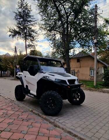 Белый Поларис General, объемом двигателя 1 л и пробегом 3 тыс. км за 15788 $, фото 1 на Automoto.ua