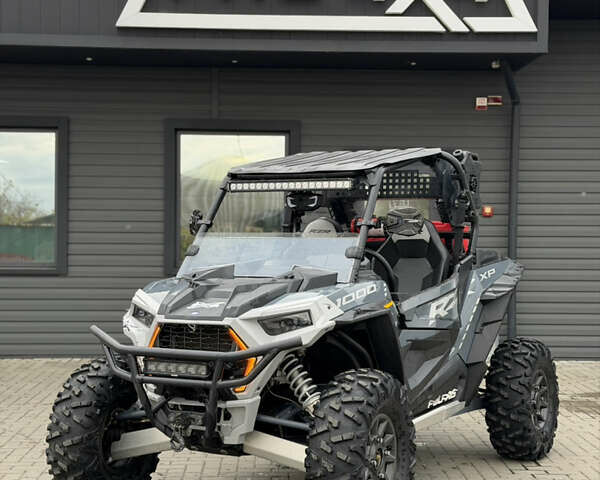Поларис RZR XP 1000 2021 в Сарнах на Automoto.ua Серый Поларис RZR XP 1000, объемом двигателя 1 л и пробегом 2 тыс. км за 20900 $, фото 1 на Automoto.ua