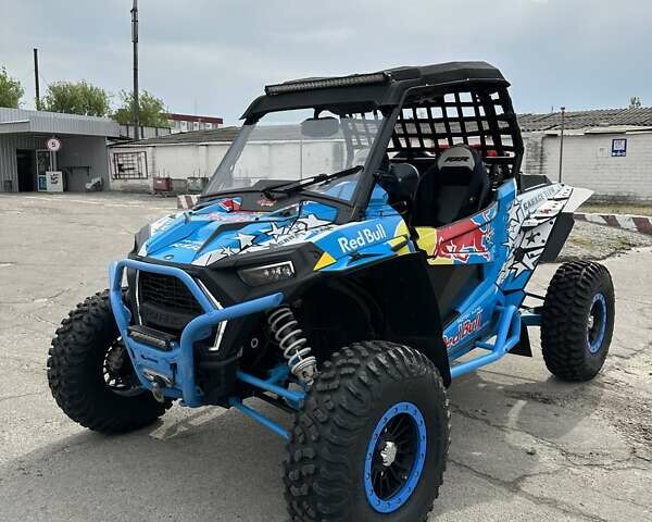 Синий Поларис RZR XP 1000, объемом двигателя 0 л и пробегом 3 тыс. км за 20500 $, фото 1 на Automoto.ua