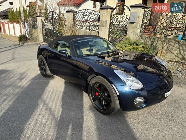 Синий Понтиак Солстис, объемом двигателя 2.4 л и пробегом 79 тыс. км за 9800 $, фото 1 на Automoto.ua