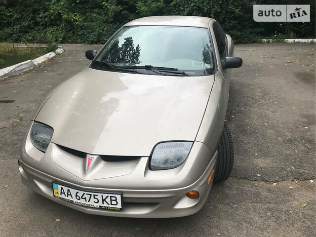 Бежевий Понтіак Sunfire, об'ємом двигуна 2.2 л та пробігом 110 тис. км за 4800 $, фото 1 на Automoto.ua