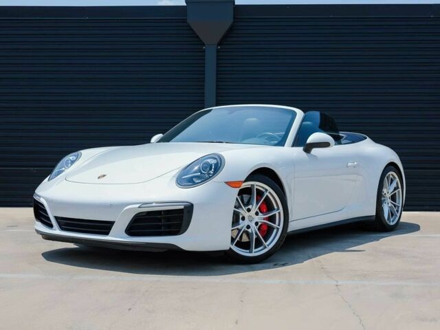 Белый Порше 911, объемом двигателя 3 л и пробегом 40 тыс. км за 39000 $, фото 1 на Automoto.ua