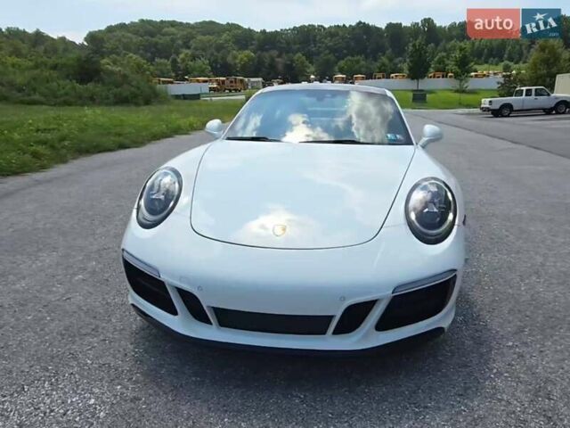 Белый Порше 911, объемом двигателя 0 л и пробегом 51 тыс. км за 78000 $, фото 1 на Automoto.ua