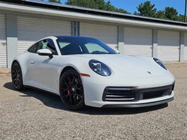 Белый Порше 911, объемом двигателя 3 л и пробегом 50 тыс. км за 38000 $, фото 1 на Automoto.ua