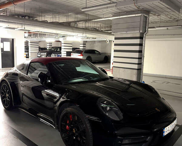 Черный Порше 911, объемом двигателя 2.98 л и пробегом 14 тыс. км за 250000 $, фото 1 на Automoto.ua