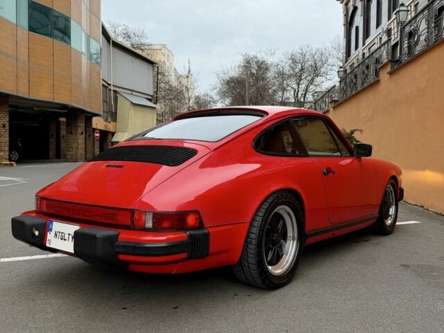 Красный Порше 911, объемом двигателя 3.2 л и пробегом 100 тыс. км за 160000 $, фото 1 на Automoto.ua